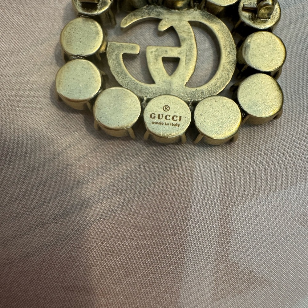 Gucci Marmont GG Elegant Gold Crystal Brooch - Picture 4 of 5